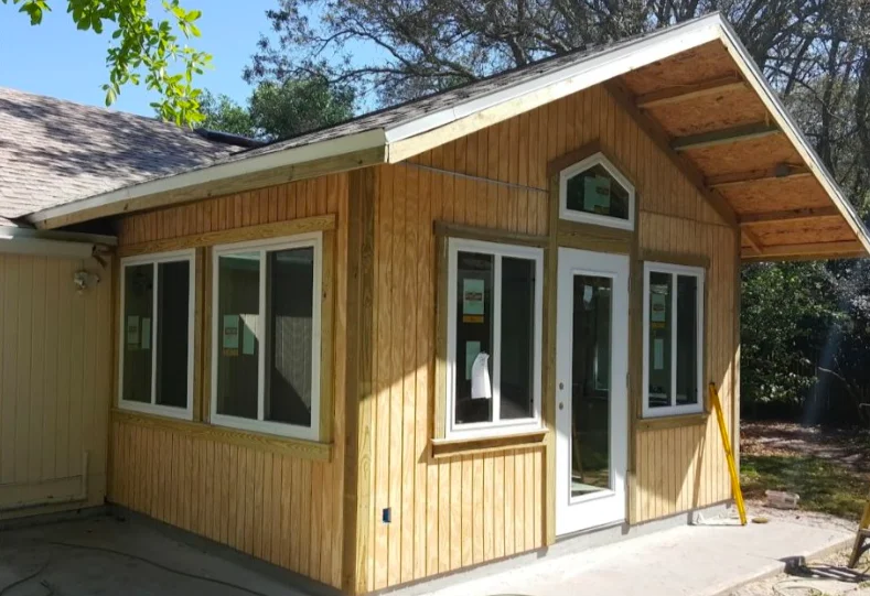 Vinyl window installation on a residential home in Jacksonville, FL